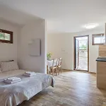 Armida - 1976 Apartman