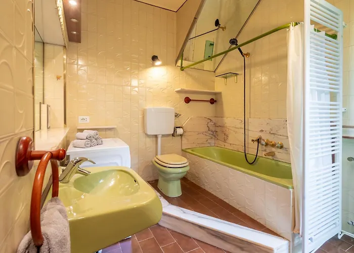 Armida - 1976 דירה טריאסטה